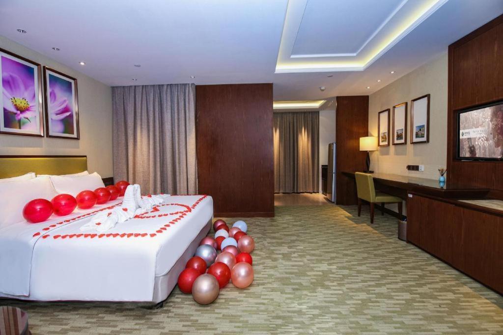 New Regent Hotel Хойчжоу Екстер'єр фото